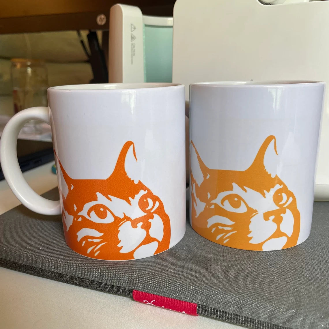 Taza de mamá gata naranja de 12 oz